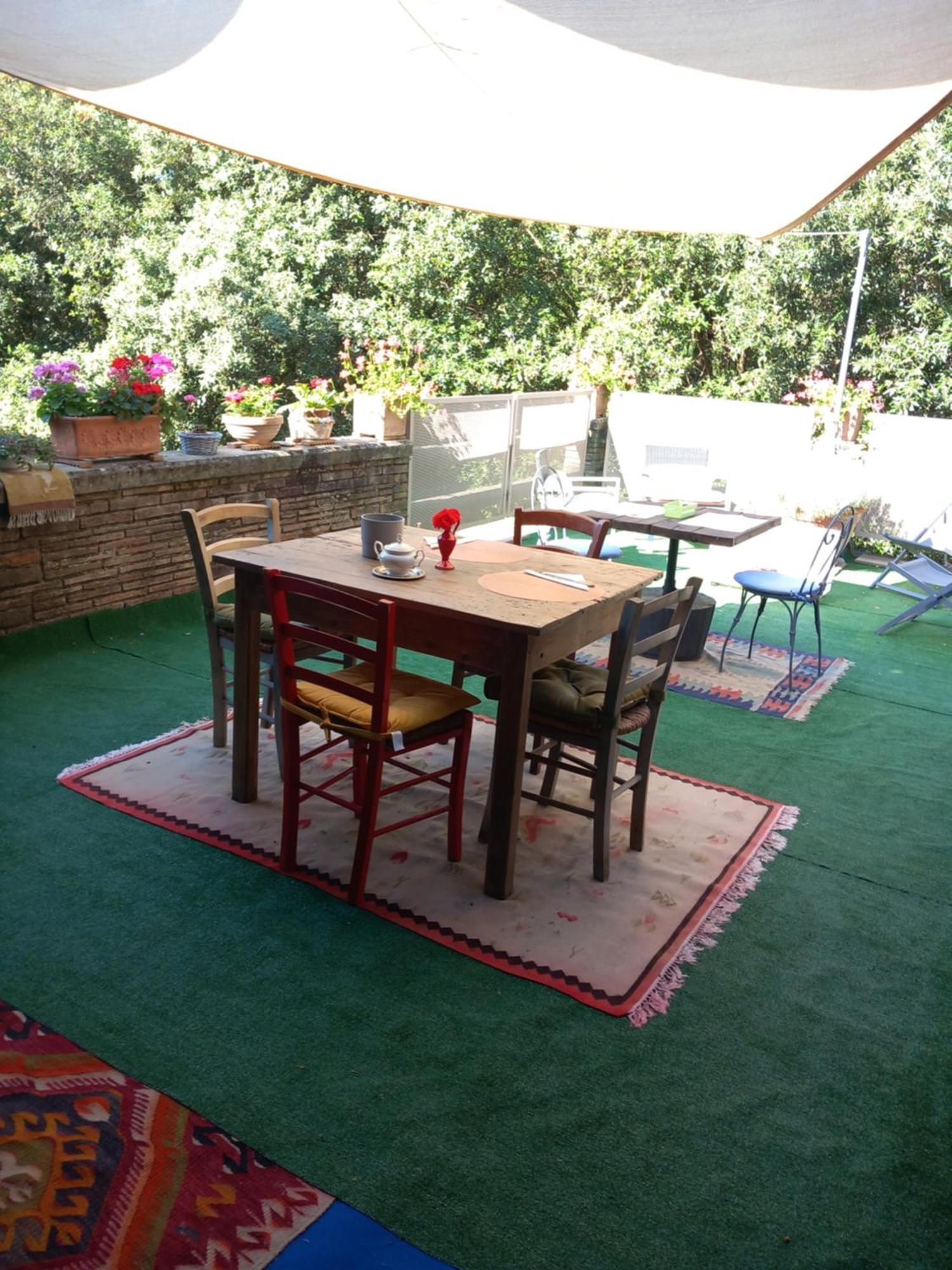 Helichrysum Bed & Breakfast Vinci Bagian luar foto